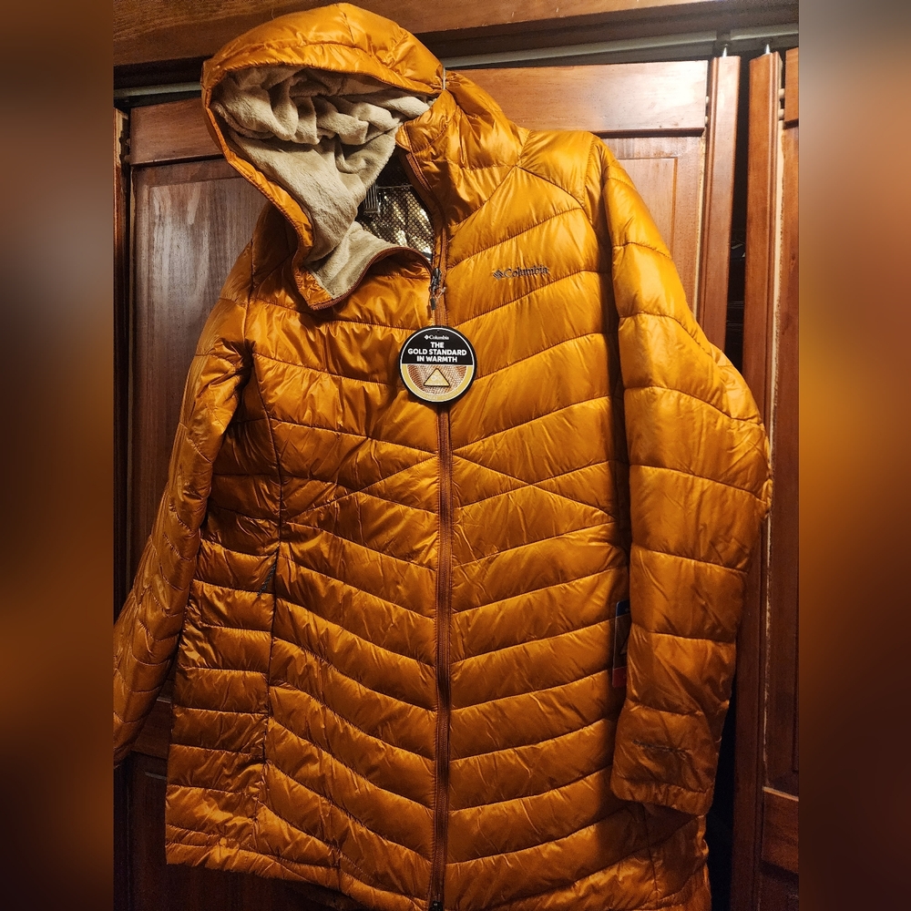 Women's Columbia Jacket NWT, Omni-heat Infinity